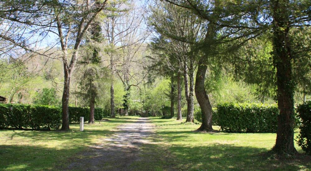 Emplacement 80 à 100 m² Camping Haut Salat Ariège